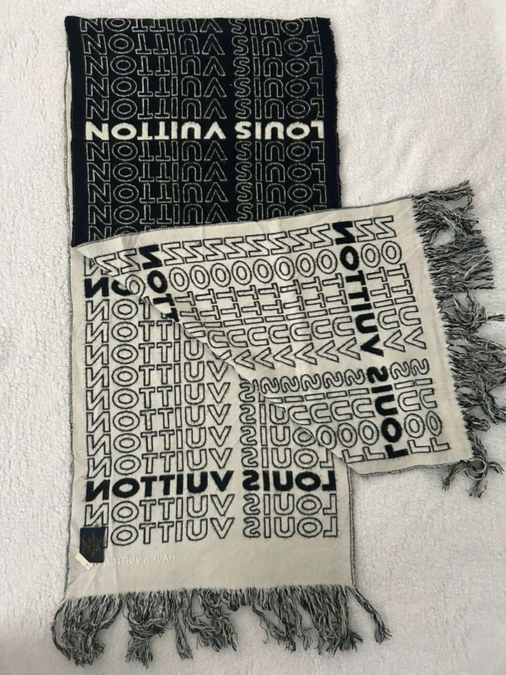 Louis Vuitton Black & Ivory Reversible Logo Fringe Scarf
